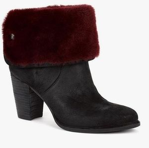 UGG Women's Layna Boots